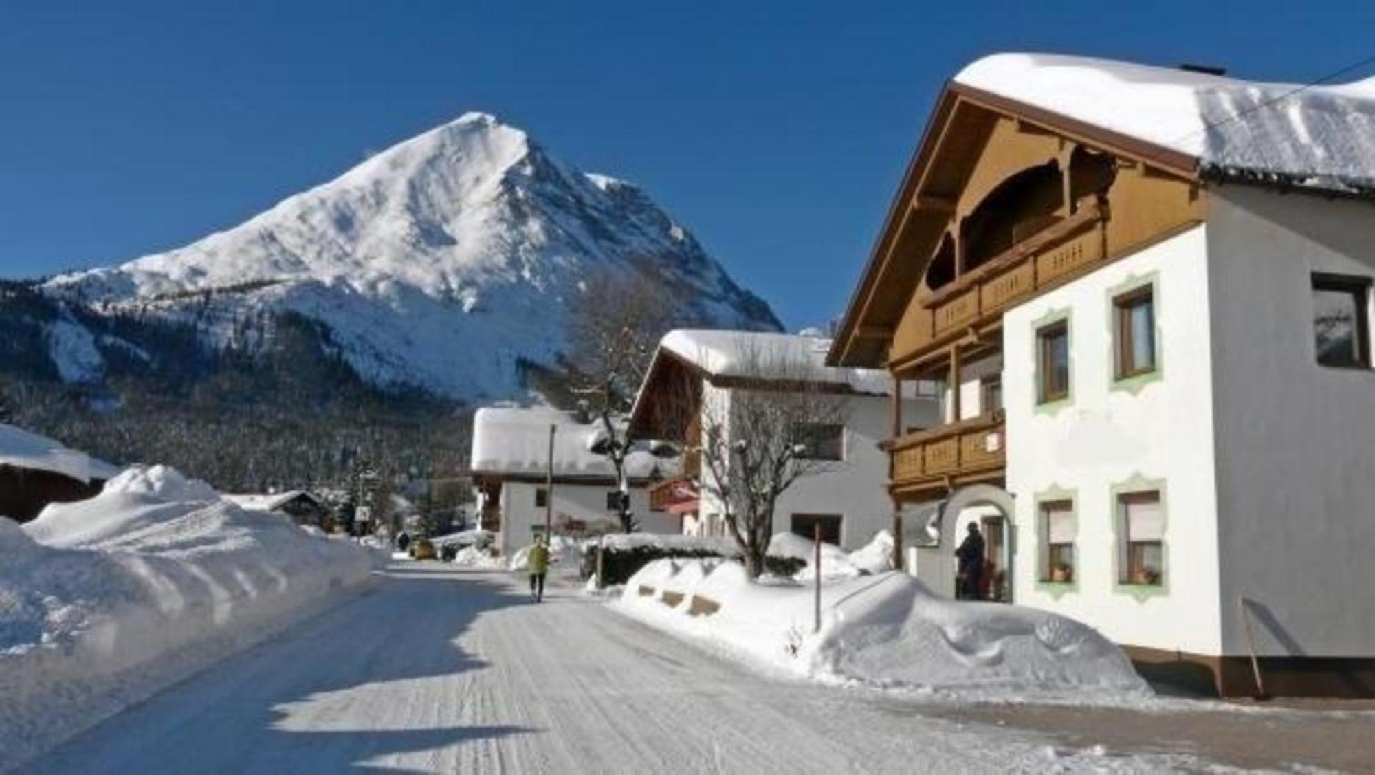 Ganze Wohnung In Leutasch Mit Privatem Balkon Exterior photo